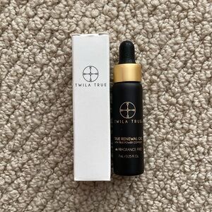 NEW Twila True True Renewal Oil Travel Size Facial Oil Moisturizer 0.25 oz NIB